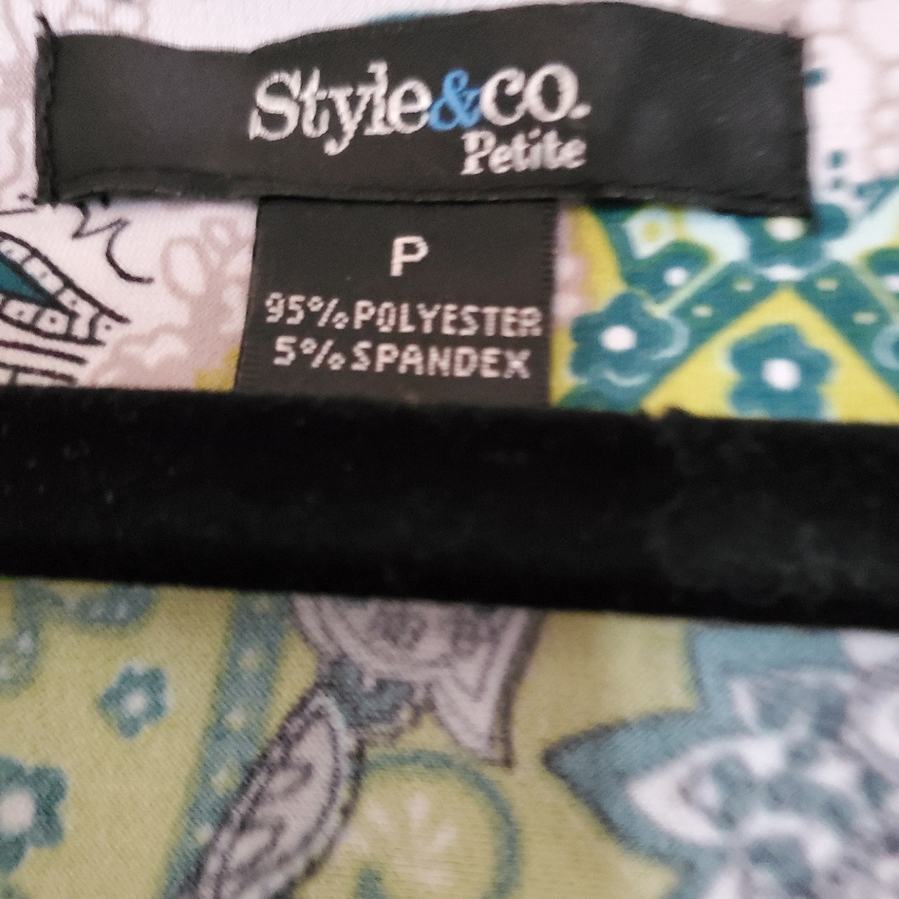 Style and co - Picture 3 of 4